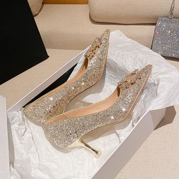 婚鞋2023新款主婚紗新娘鞋禮服伴娘珍珠高跟鞋女亮片水晶細跟單鞋