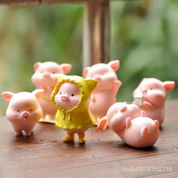 ⚡台灣客製化⚡微景觀動物擺件黃色雨衣小豬飾品生日禮物禮盒背書包玩偶手辦 GQYS