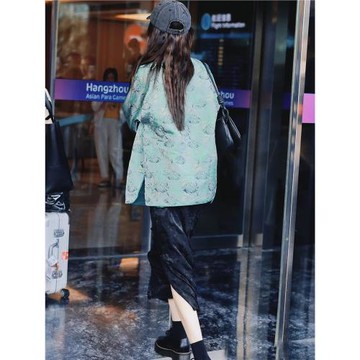 楊冪同款新中式國風秋季綠色寬松上衣夾棉外套黑色提花半身裙套裝