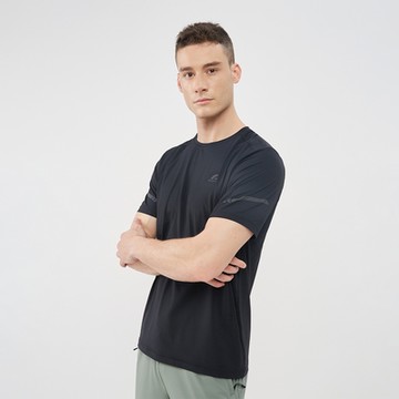 GIORDANO  男裝瞬間冰涼感上衣 G-MOTION系列 - 09 標誌黑