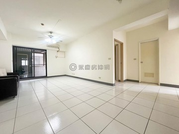 社區我最熟~水湳敦化公園旁採光大三房平車視野戶｜台中市北屯區中清路