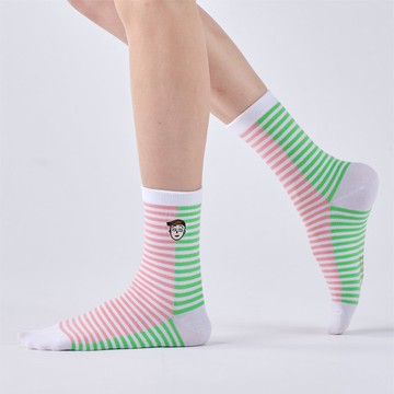 聯名Pinkoi x 櫻桃小丸子 neon 中筒襪 - 米白(F)