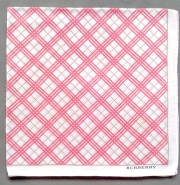 Burberry 復古手帕 粉紅格紋 23 x 22.5 英吋