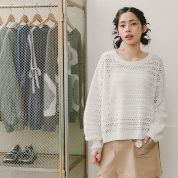 【Dailo】鏤空洞洞落肩寬袖針織上衣 白 紅 灰(魅力商品)
