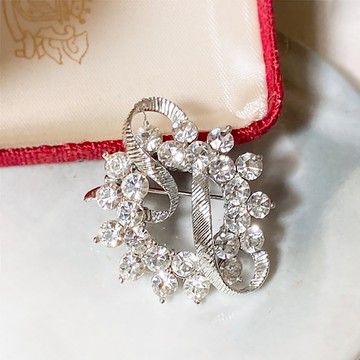 【西洋古董飾品】花圈感 拉絲彩帶環繞 自然優雅萊茵鑽 胸章 胸針