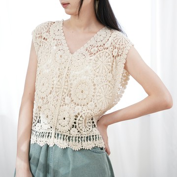 V領鉤花無袖背心上衣302589