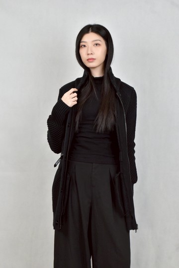 (S) burberry黑色排釦針織外套