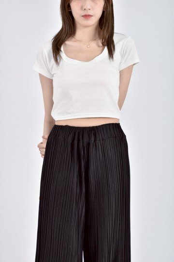 加購優惠(M) 修身短版質感圓領白色短袖上衣