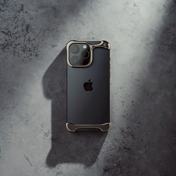 Arc Pulse iPhone 16 Pro 系列 手機殼 鏡面黑 iPhone 16 Pro