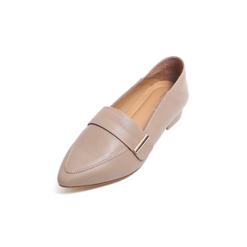 KOKKO簡約雅致微寬楦尖頭真皮樂福鞋駝灰色