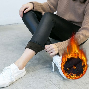 秋冬不倒絨加厚皮褲女  外穿顯瘦小腳褲打底褲  大碼保暖女生皮褲 大尺碼內搭褲 大尺碼女生長褲 加大尺碼女裝