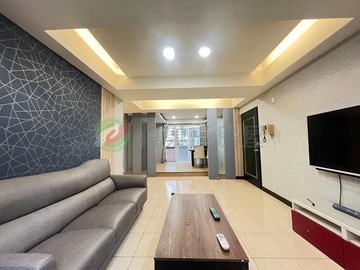 ★桃園文穩成家★中平商圈★巴黎之星超大三房車｜桃園市桃園區國聖一街