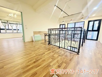 充實築夢-藏富邊間 5 房＋雙車位｜電梯別墅｜桃園市楊梅區中山北路一段