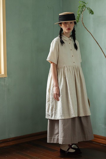 象牙白暗紋提花 短袖襯衫式洋裝