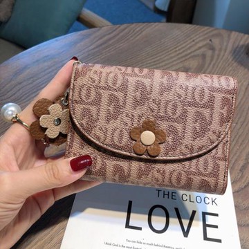 時尚輕奢女士短款折疊錢包女大氣2025新款薄款內里真皮三折小錢夾