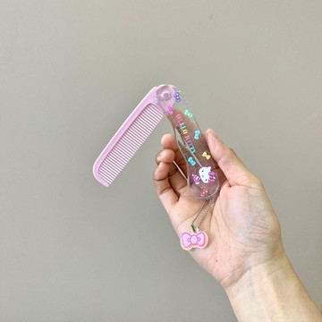 ✨桃園出貨✨正版HelloKitty可摺疊梳子女生外出隨身劉海梳可愛透明小號便攜梳