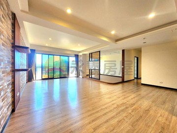 竹北高鐵靜謐尊榮豪宅+3車位｜新竹縣竹北市嘉豐南路一段