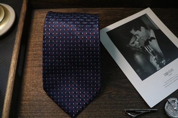 藍色銀絲菱格紋真絲領帶商務男紳士禮盒裝