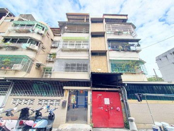 近二苓市場及漢民商圈全屋翻新公寓二樓美三房｜高雄市小港區永義街