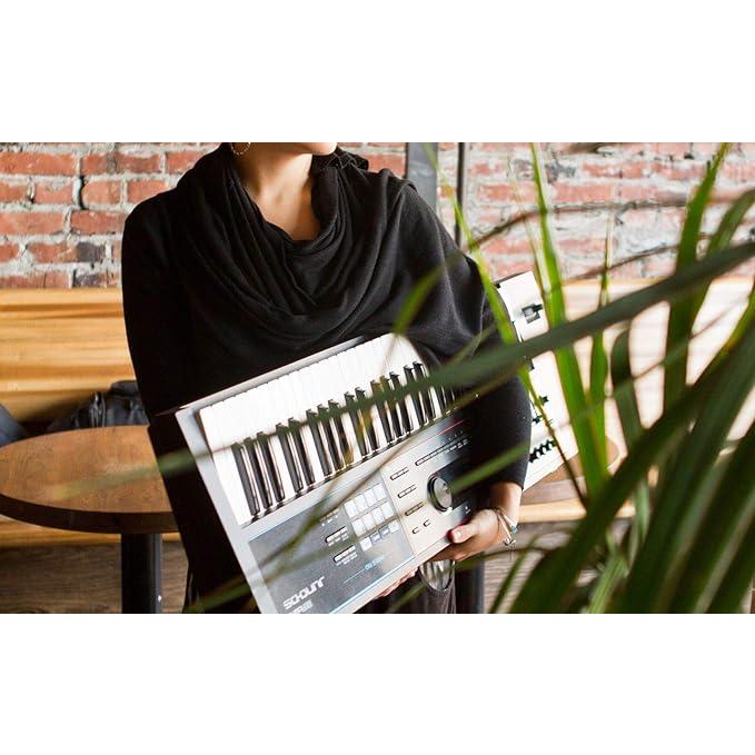 Roland JUNO-DS 61-Key Lightweight Synth-Action Keyboard with Pro Sounds