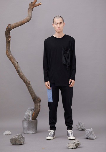 抽繩口袋針織衫 - 黑