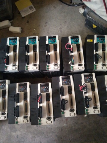 松下伺服驅動器MDDDT3530003 MDDDT5540  MDDDT5540003議價