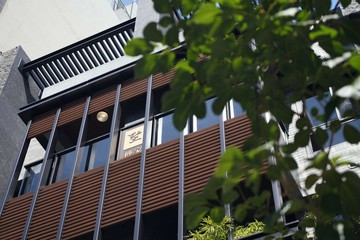 西屯十二期 文修公園旁 全新 路臨雙車電梯店墅｜台中市西屯區上墩路
