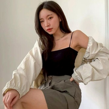 【nine韓系服飾】現貨韓版親膚細肩帶方形背心小可愛 細肩帶背心 集中 性感 百搭 bar top【nine奈】