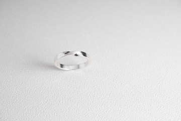 【霧面莫比斯環】純銀戒指 Silver Ring