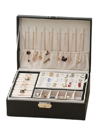 PORA BELLA 貴婦皮革13飾品盒 尺寸:長23公分x寬17公分x高9公分 材質:合成皮革+內部鋪絨  黑色