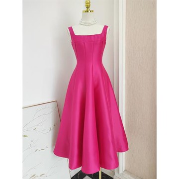 2024法式赫本風小眾氣質復古吊帶大下擺垂感吊帶禮服蓬蓬裙連衣裙