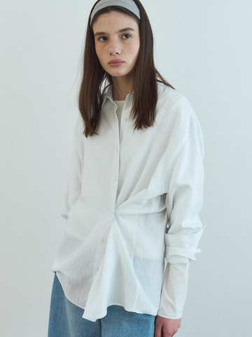 LOOSE FIT SIDE BUTTON STRIPE SHIRT [WHITE]