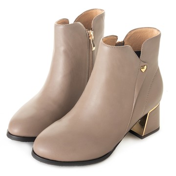 甜美輕奢金屬夾心跟小愛心粗跟短靴 藕 GB588OH