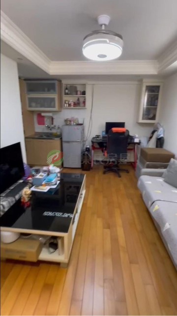 北區俾士麥輕裝潢一房一廳附車位-高投報｜台中市北區東光東街