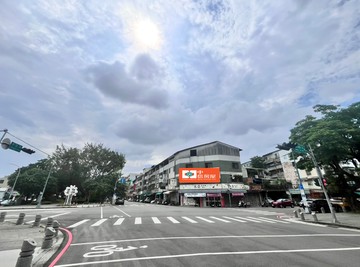 興進路23米面寬順向透天｜台中市北區興進路