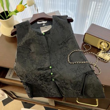 唐裝馬甲女款中國風刺繡復古盤扣新中式馬夾背心無袖坎肩外穿秋冬