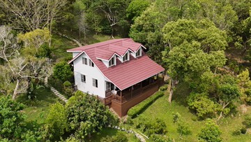 承義佩樺【山中霄遙視野景觀木屋】｜苗栗縣通霄鎮楓樹窩段