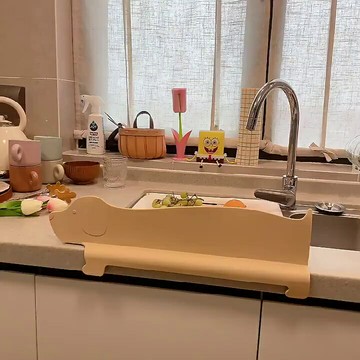 防水板 擋水板 水槽檔板 可愛北極熊水槽擋水板廚房洗菜盆洗碗水池防濺水板硅膠吸盤式擋水『ZW7880』