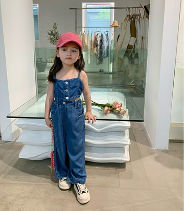 Baby童衣 女童牛仔吊帶+寬褲套裝 女寶寶兩件式套裝 吊帶套裝 88997