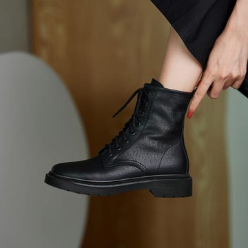 2025秋冬新款軟皮馬丁靴女英倫風系帶短靴女圓頭短筒機車靴潮