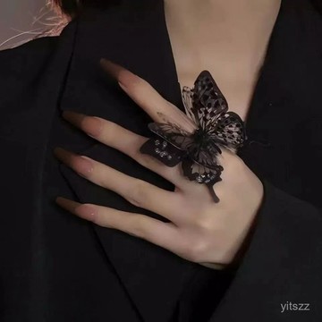 【臺灣有貨】純慾風闇黑蝴蝶戒指可調節複古小衆設計辣妹ins潮酷飾品配飾