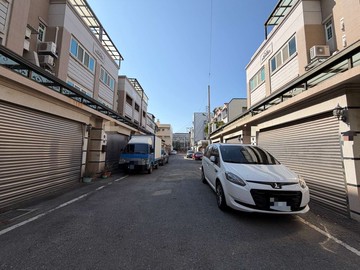 秀水市中心輕屋齡車庫美透天｜生活機能佳｜彰化縣秀水鄉彰水路一段