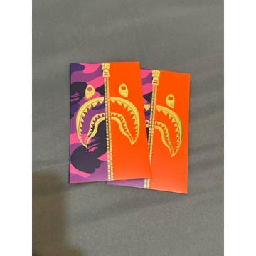 【TACKSTHGOOD】BAPE / A BATHING APE 新年限定 限量 紫迷彩 鯊魚 燙金 紅包袋 WGM