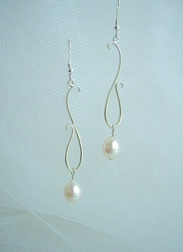 優雅的珍珠耳针