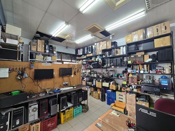 專任｜圓通南路 ｜低總價大面寬稀有角店｜台中市潭子區大智街