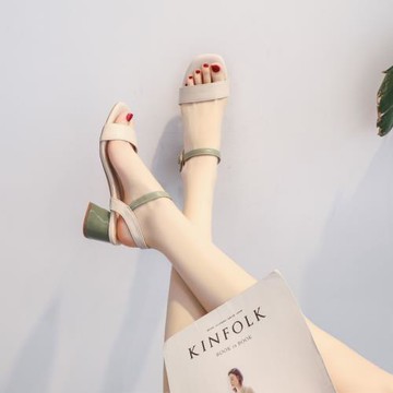 仙女風高跟鞋粗跟時裝涼鞋女2025夏季新款一字帶羅馬鞋子百搭女鞋