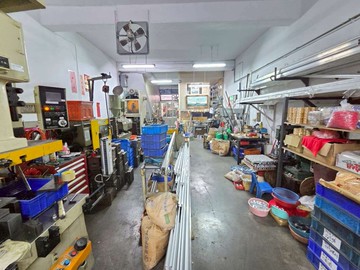 面寬活巷新樹路透天廠房｜新北市新莊區新樹路