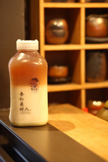 紅杏初嚐 / 紅玉混杏仁茶 杏本善 【 微糖 / 300ML / 1L 】