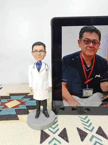 客制化人物公仔 人偶 3D人像畫 似顏繪 定制 醫生 生日 紀念 禮物