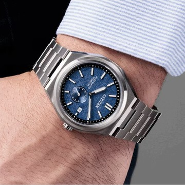 CITIZEN 星辰 Zenshin 60 新鈦度漸層機械錶/藍/40.5mm/NK5020-58M